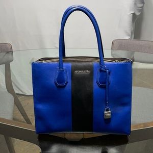 Michael Kors cobalt blue and black stripe jet set bag